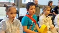 o08